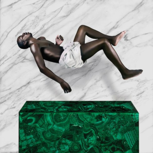 Petite-Noir-La-Vie-Est-Belle-560x560
